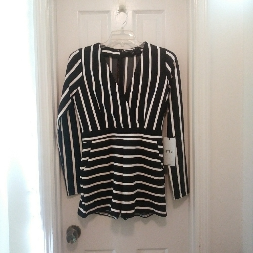 HyFev new w/tags romper